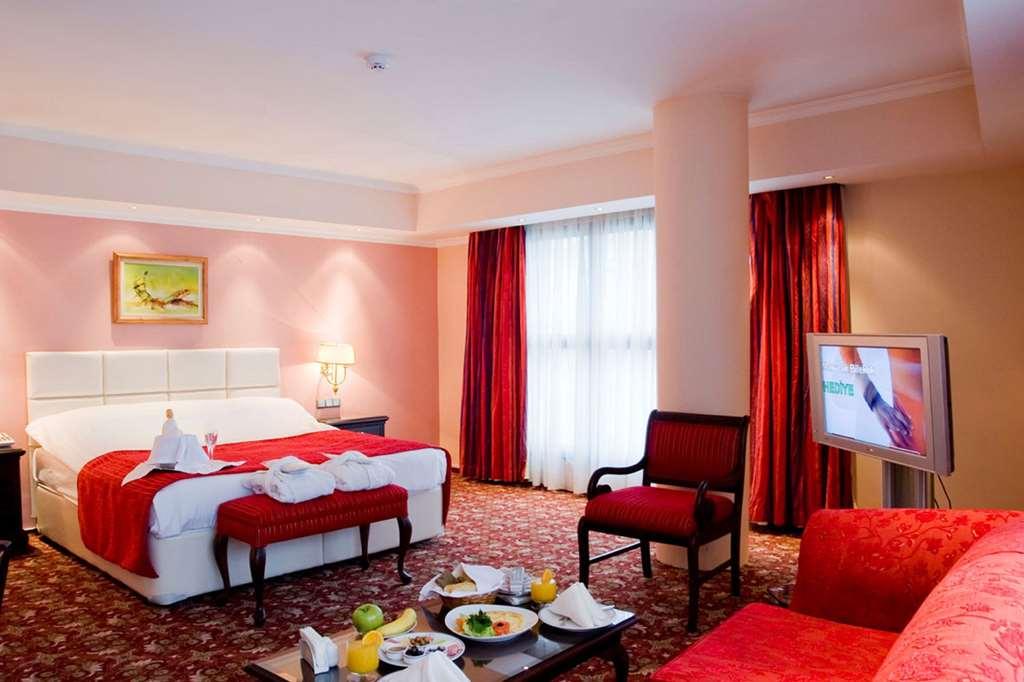 Hotel 2000 Kavaklidere Ankara Exterior foto