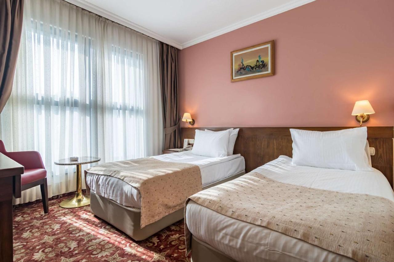 Hotel 2000 Kavaklidere Ankara Exterior foto