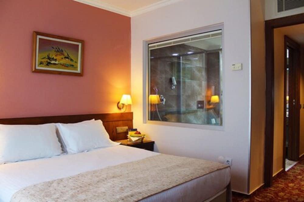 Hotel 2000 Kavaklidere Ankara Exterior foto